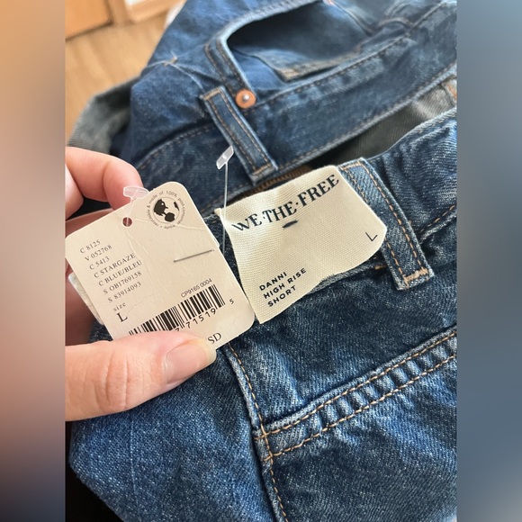 Free People We The Free Danni High Rise Shorts - Picture 5 of 8